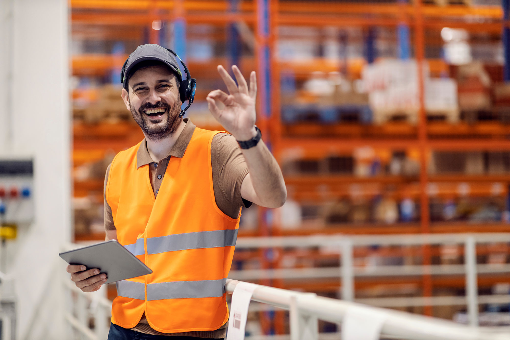 4 Ways Voice-Powered Solutions Improve Speed and Accuracy in Your Warehouse
