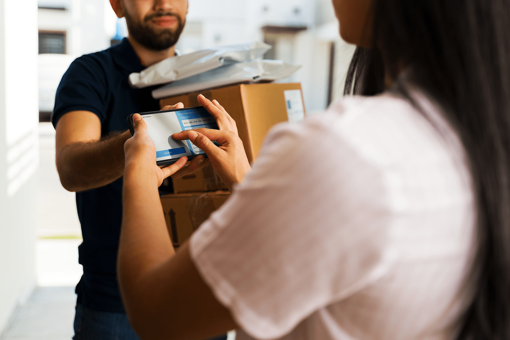 Eye on The Last Mile: How Technology Is Transforming Final-Mile Delivery